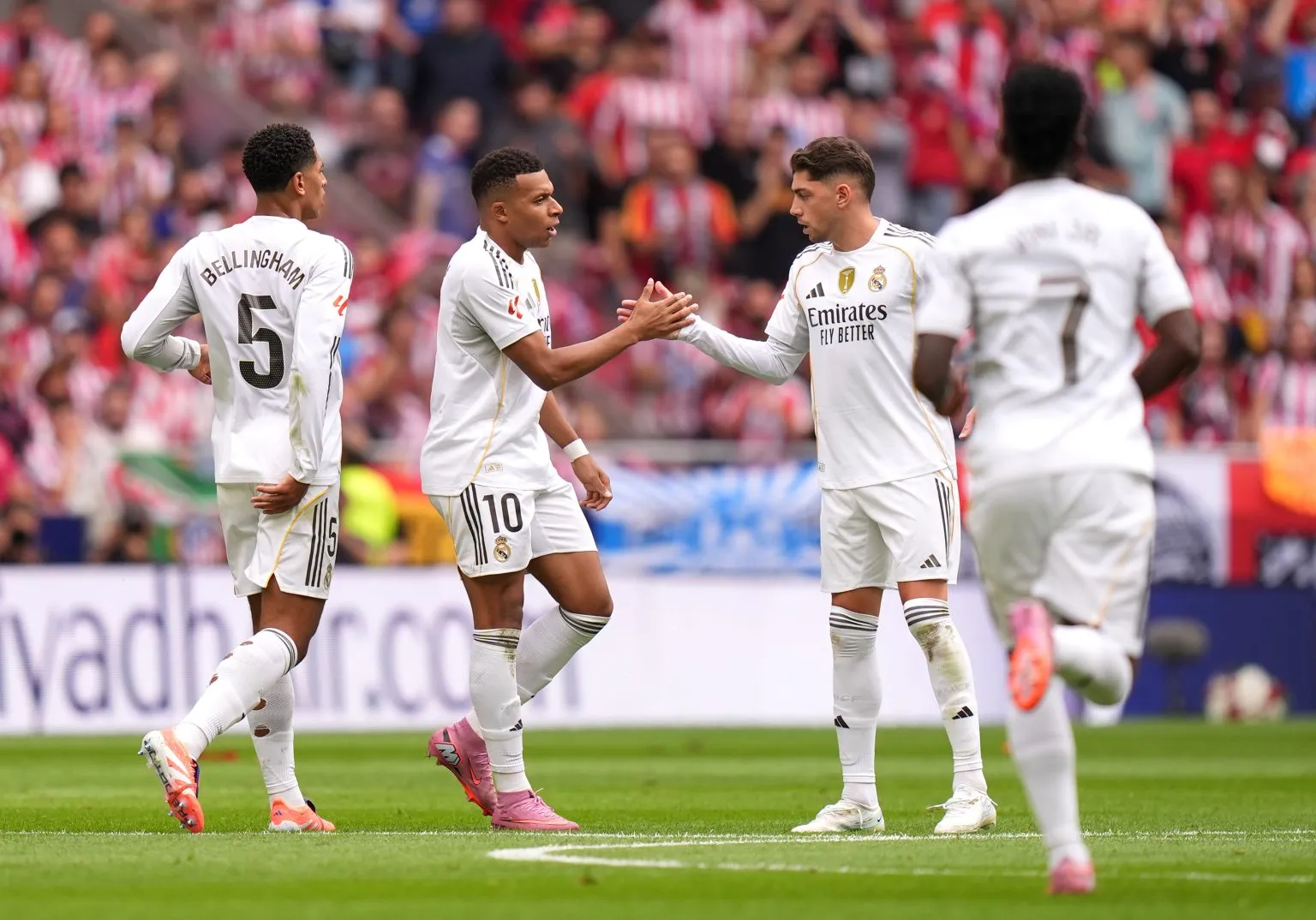 Courtois, Valverde Laud Real Madrid Star Following Athletic Win Courtois, Valverde Laud Real Madrid Star Following Athletic Win