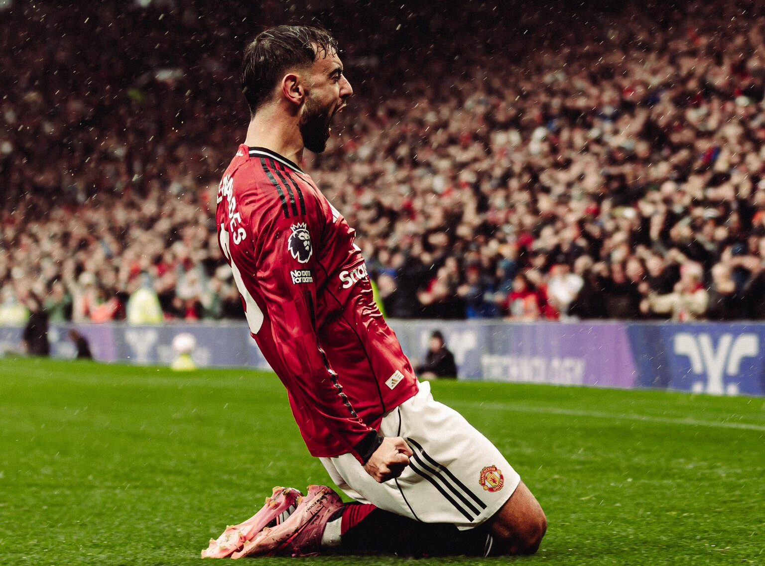 Man United Captain Slammed Despite Brace In Win Over Wolves Man United Captain Slammed Despite Brace In Win Over Wolves