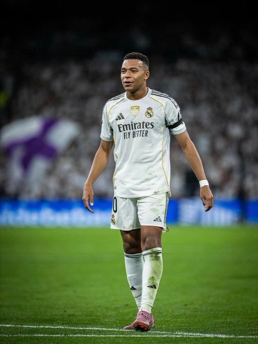 Barcelona Midfielder Reveals The One Real Madrid Player He Would Steal For His Club Barcelona Midfielder Reveals The One Real Madrid Player He Would Steal For His Club