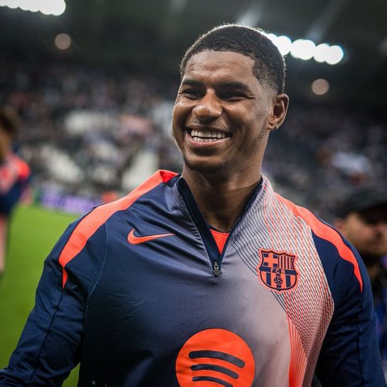 Rashford Puts Barcelona’s Six-Year Long Free-Kick Curse In Champions League To An End Rashford Puts Barcelona’s Six-Year Long Free-Kick Curse In Champions League To An End