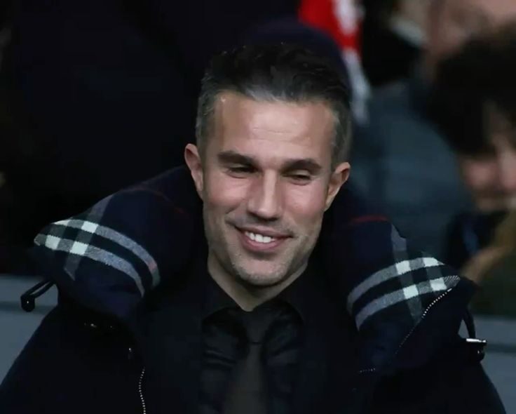 Robin van Persie Sets Feyenoord Training Plan For Raheem Sterling Following Ban Robin van Persie Sets Feyenoord Training Plan For Raheem Sterling Following Ban