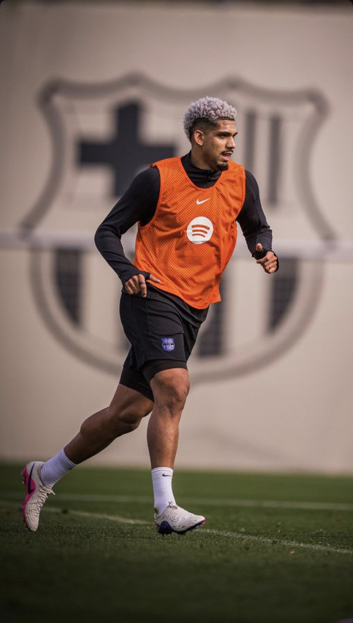 Araujo Addresses Mental Health Battle, Emotional Barcelona Return Araujo Addresses Mental Health Battle, Emotional Barcelona Return