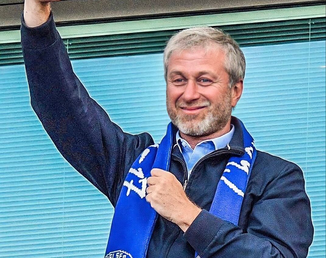 Roman Abramovich Under Fire As UK Prepares Lawsuit Over Frozen £2.4bn Chelsea FC Funds Roman Abramovich Under Fire As UK Prepares Lawsuit Over Frozen £2.4bn Chelsea FC Funds