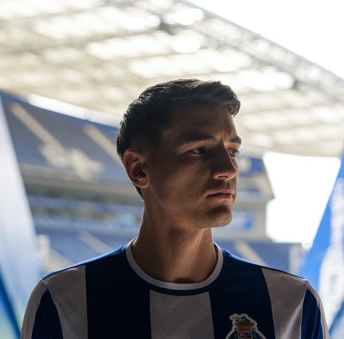 Arsenal Quietly Confirms First Summer Move As Jakub Kiwior Porto Agreement Arsenal Quietly Confirms First Summer Move As Jakub Kiwior Porto Agreement