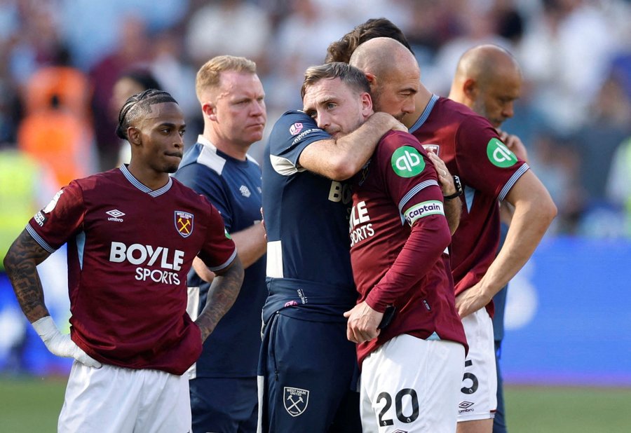 Owen Names ‘Incredible’ Star As ‘Perfect’ Salah Replacement As He Hints At Transfer Decision Owen Names ‘Incredible’ Star As ‘Perfect’ Salah Replacement As He Hints At Transfer Decision