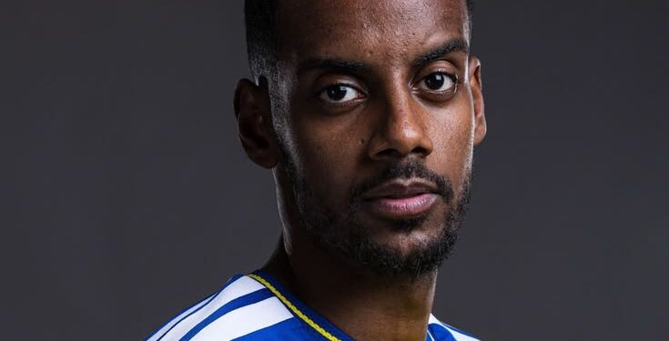 Alexander Isak Confronts Teammate After Sweden's World Cup Qualification Mix-Up
