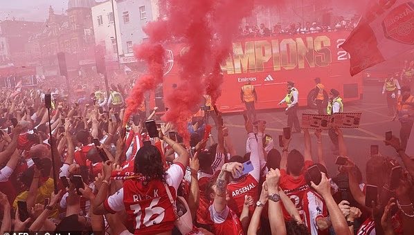 Arsenal Favourite Handed Huge Fine Over Trophy Parade Behaviour After FA Stepped In Arsenal Favourite Handed Huge Fine Over Trophy Parade Behaviour After FA Stepped In